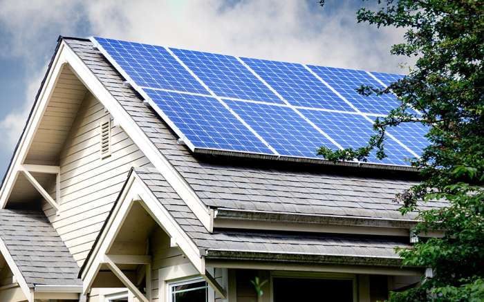 will solar panels keep my house cooler